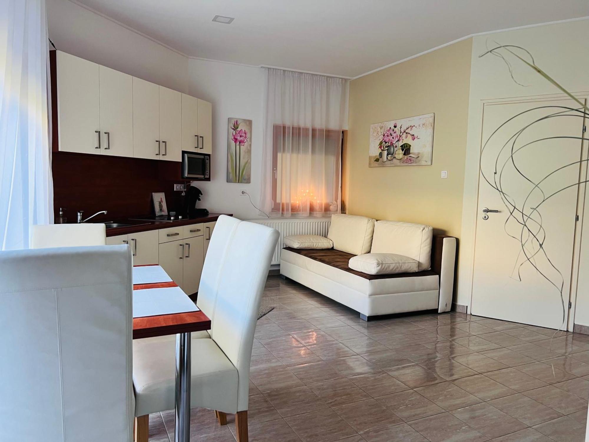 Villa Relax Apartman Gárdony Εξωτερικό φωτογραφία